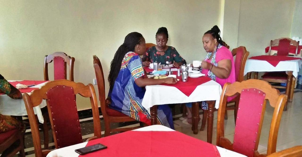 Bomen Hotel Isiolo Zewnętrze zdjęcie