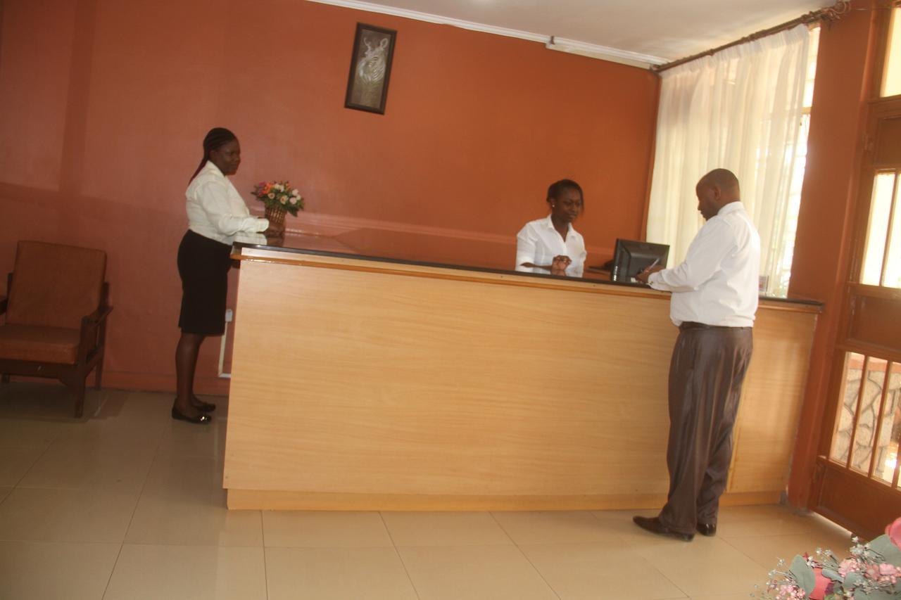 Bomen Hotel Isiolo Zewnętrze zdjęcie