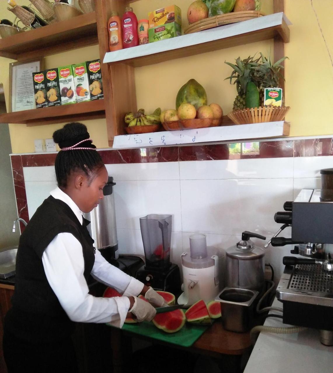 Bomen Hotel Isiolo Zewnętrze zdjęcie