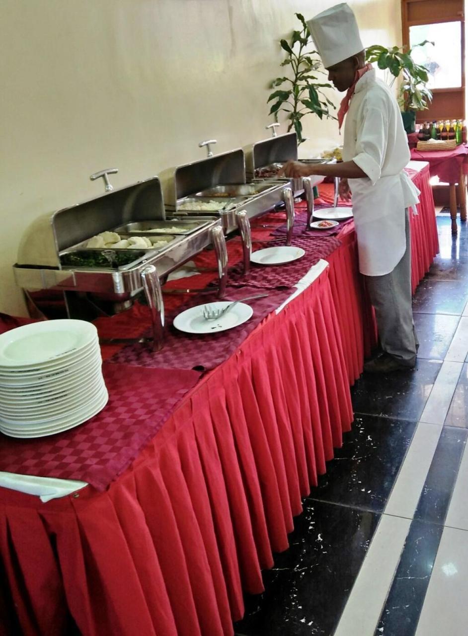 Bomen Hotel Isiolo Zewnętrze zdjęcie