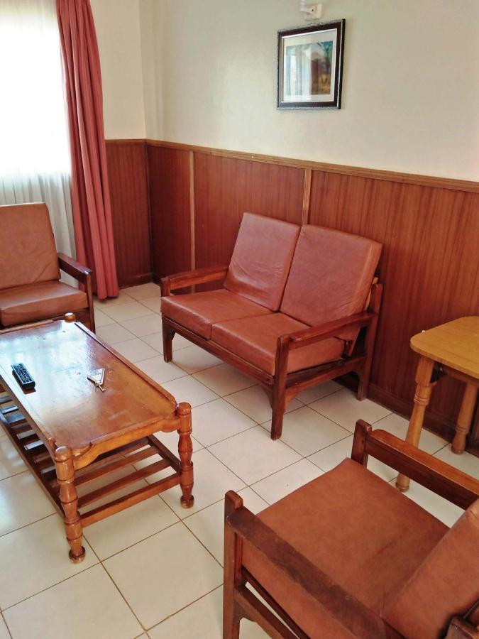 Bomen Hotel Isiolo Zewnętrze zdjęcie