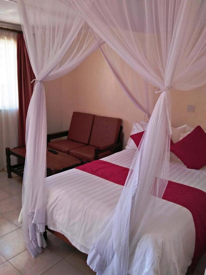 Bomen Hotel Isiolo Zewnętrze zdjęcie